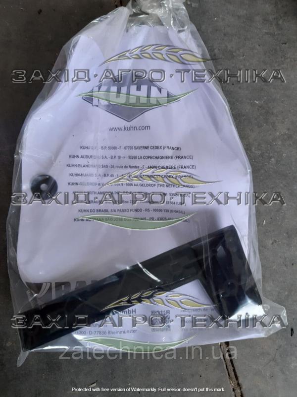 Кожух правий - R3021252