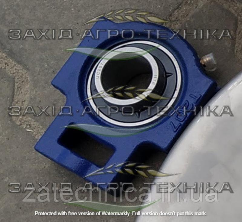 Тримач вала натяжника стрічки  XT - 26520033s