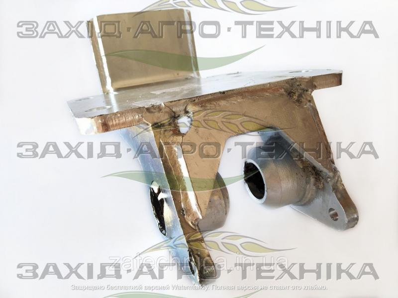 Кронштейн гідроциліндра - J17351506 (55)
